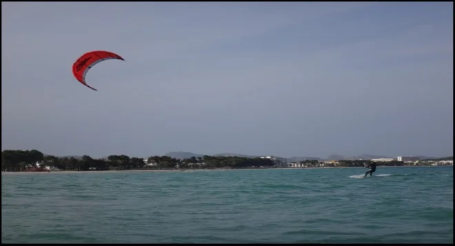 6 This kitesurfing lessons 6 hours Martina, was a skilled kite student.