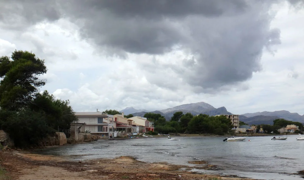 2-Es-Barcares-la-parte-de-acá-kitesurfen-mallorca
