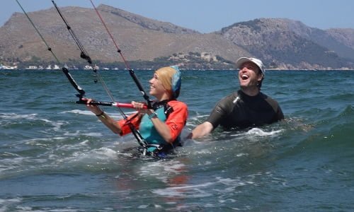 4 a Lilly and her kite monitor