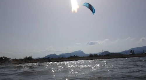7 kitesurfen weit un zuruck mallorca kitekurse Pollensa