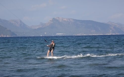 7 tabla de kite flyboard escuela de kite flysurfer Mallorca