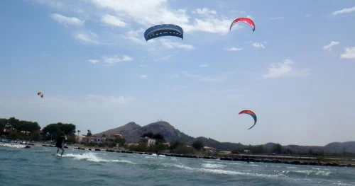 7-son-300-metros-kitesurfing-en-Pollensa