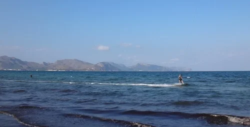 8 el mejor largo en sus primeros waterstarts Carlos kitesurfing en Mallorca