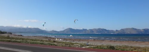 12 a la fin-Pollensa-Bay-kite-leçons-et-une belle navigation de kitesurf à Majorque