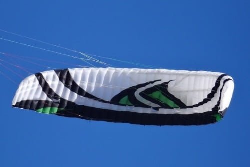 Speed-4-Lotus-kitesurf-école-Palma-de-Mallorca-leçons pour débutants