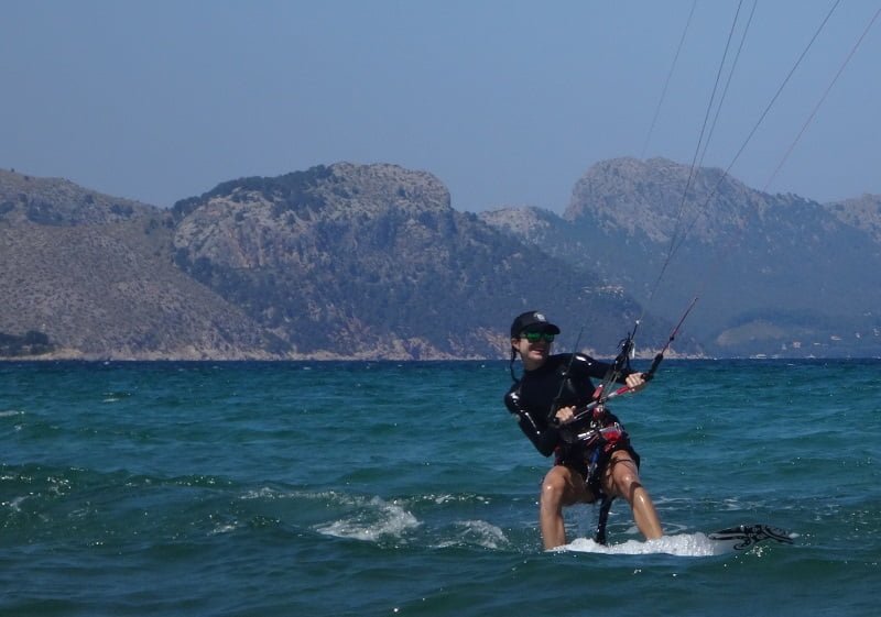 Kitesurfing lessons in Mallorca with the best kitesurfing school – Kitesurfing Mallorca