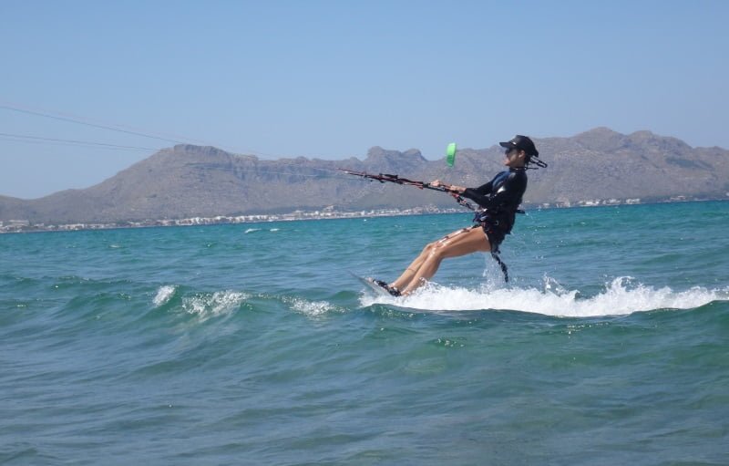 Kitesurfing lessons in Mallorca with the best kitesurfing school – Kitesurfing Mallorca