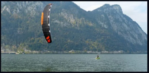 6-kitesurfing-in-mallorca-mit-Sonic-flysurfer